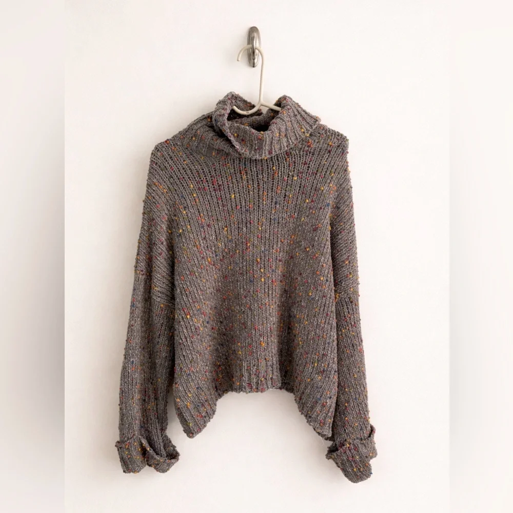 POL Grey Confetti Turtleneck Sweater Large